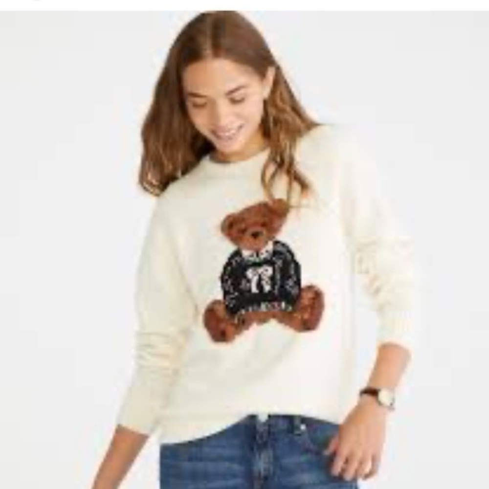 Aeropostale Teddy Bear Crewneck Sweater -woman’s size M